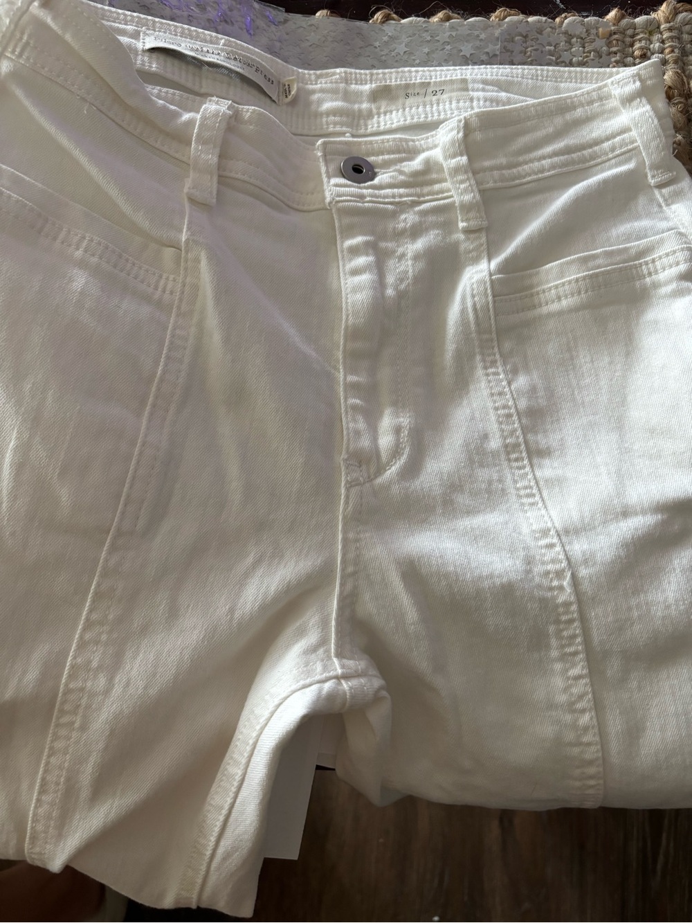 Pilcro Slim Straight Jeans in White